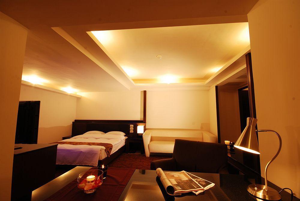 The Enterpriser Hotel Tajcshung Kültér fotó