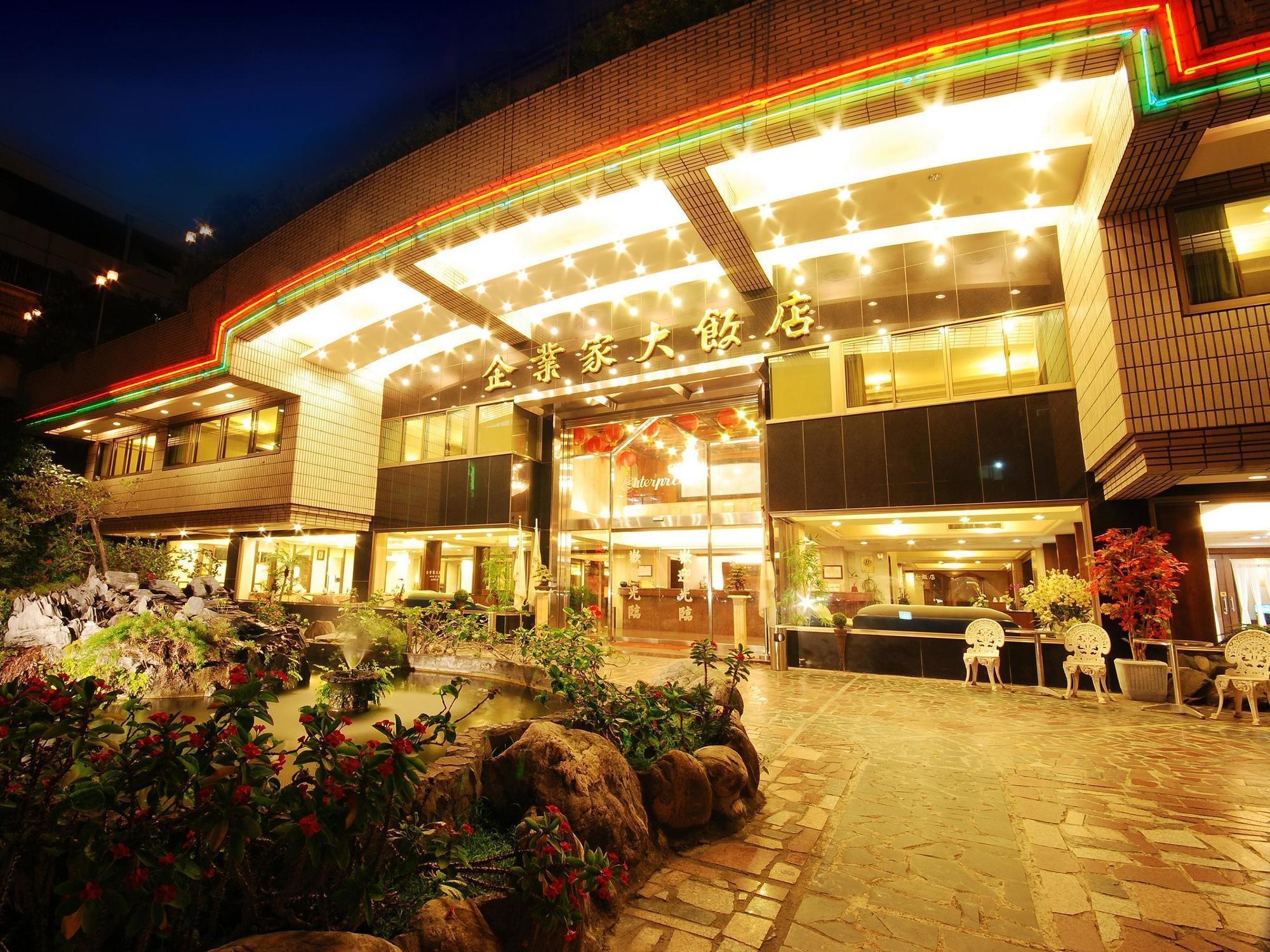 The Enterpriser Hotel Tajcshung Kültér fotó