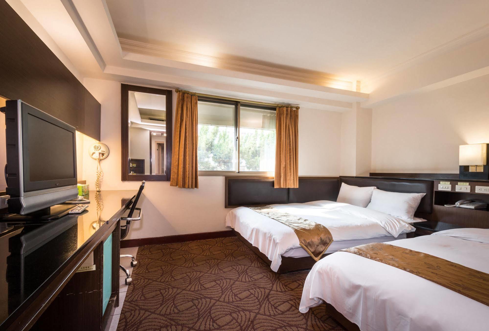 The Enterpriser Hotel Tajcshung Kültér fotó