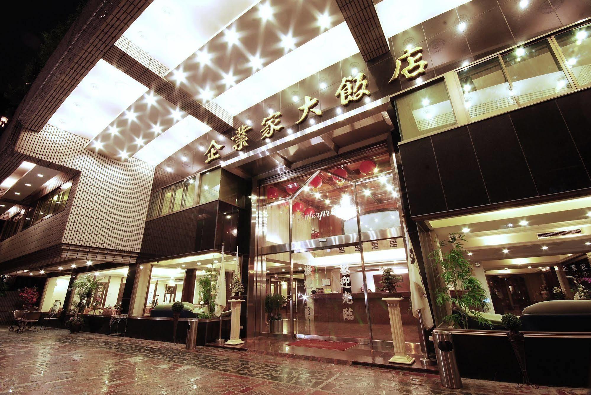 The Enterpriser Hotel Tajcshung Kültér fotó