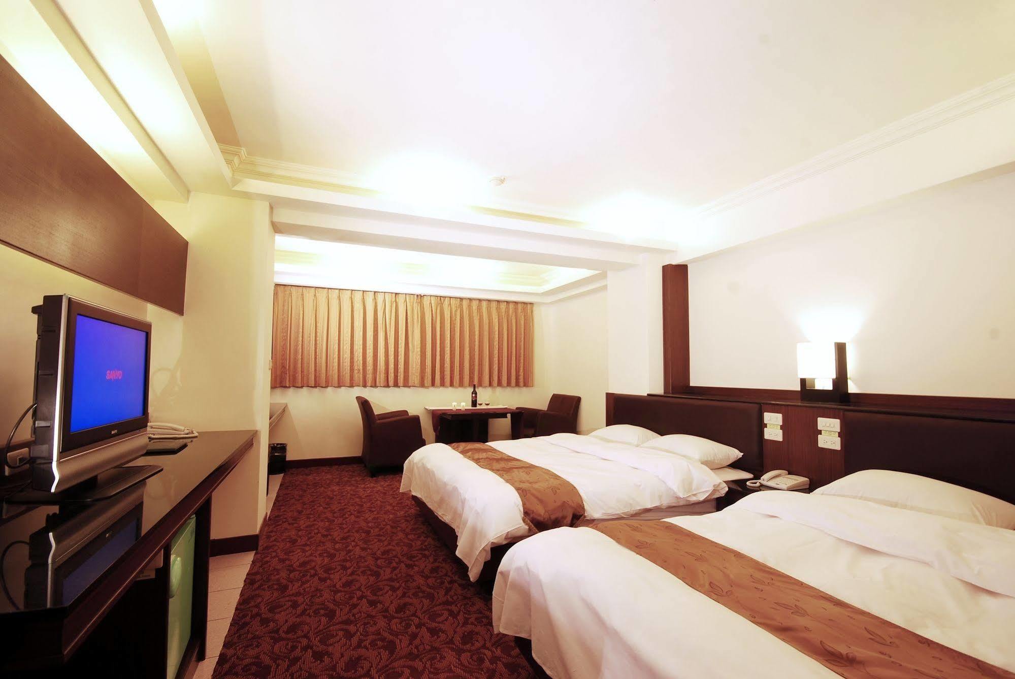 The Enterpriser Hotel Tajcshung Kültér fotó