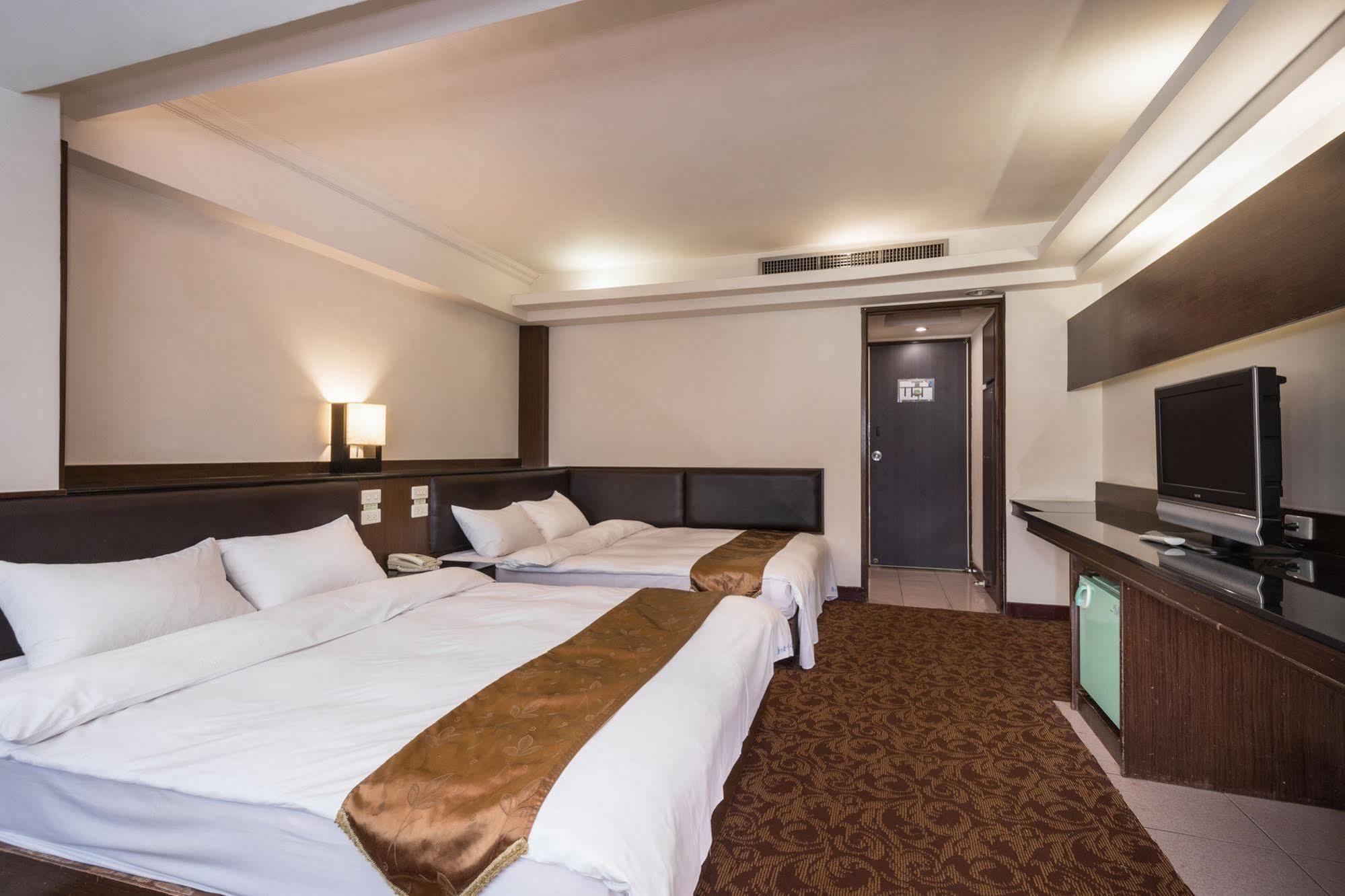 The Enterpriser Hotel Tajcshung Kültér fotó