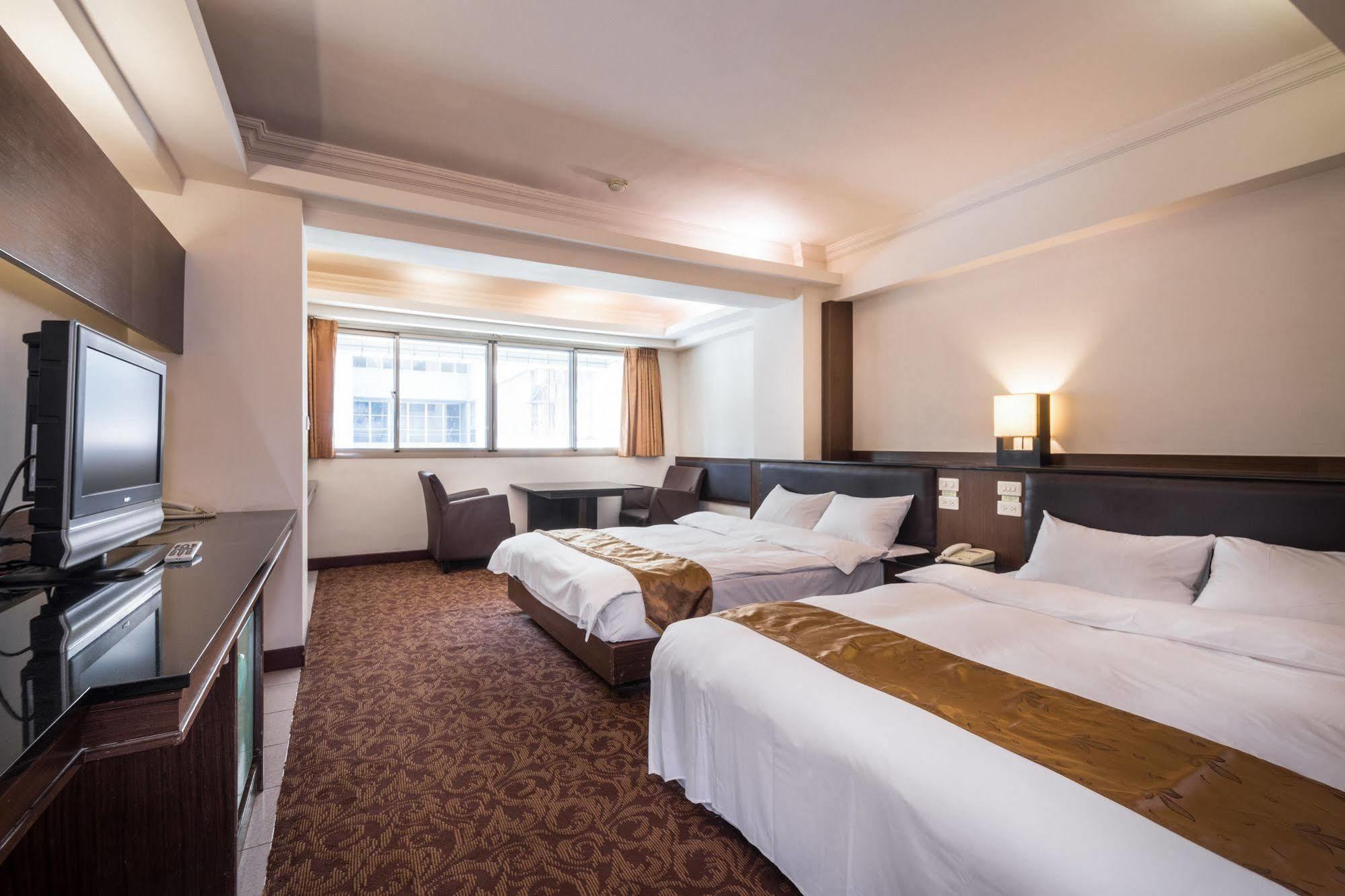 The Enterpriser Hotel Tajcshung Kültér fotó